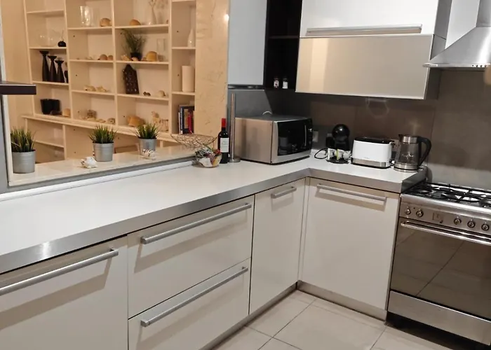 Coastal Charm Ghadira Bay Flat Διαμέρισμα *