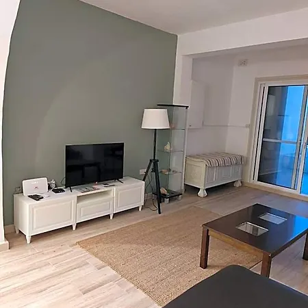 Coastal Charm Ghadira Bay Flat * Mellieħa